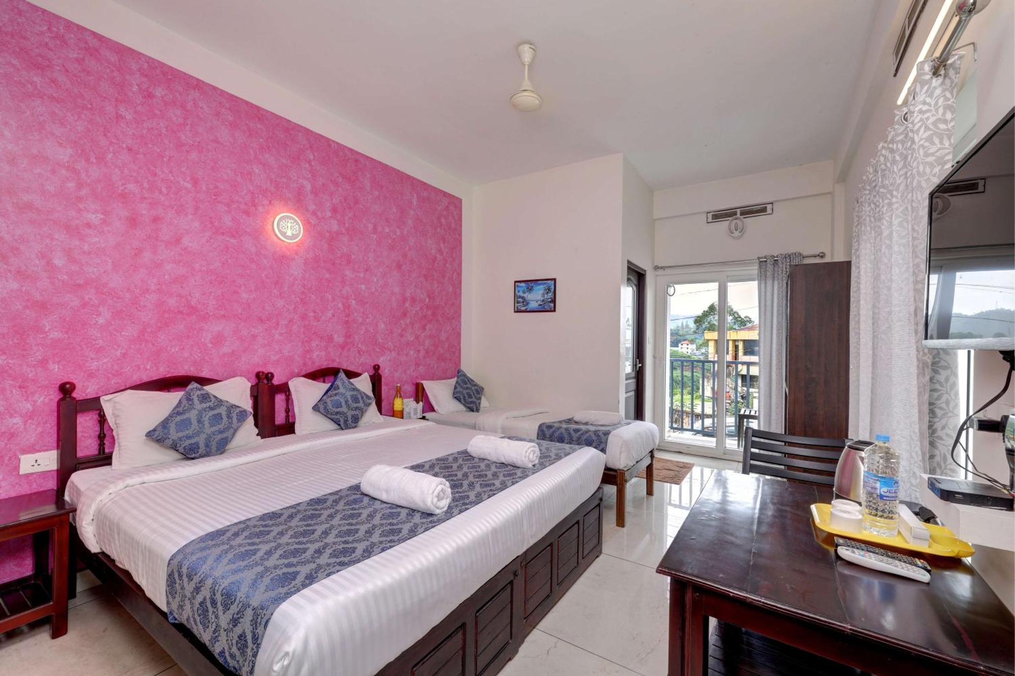 Kurinji Wanderlust Resort Munnar Buitenkant foto